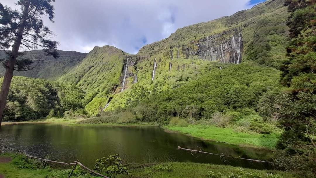 Alojamento Local M&I Lajes das Flores Buitenkant foto