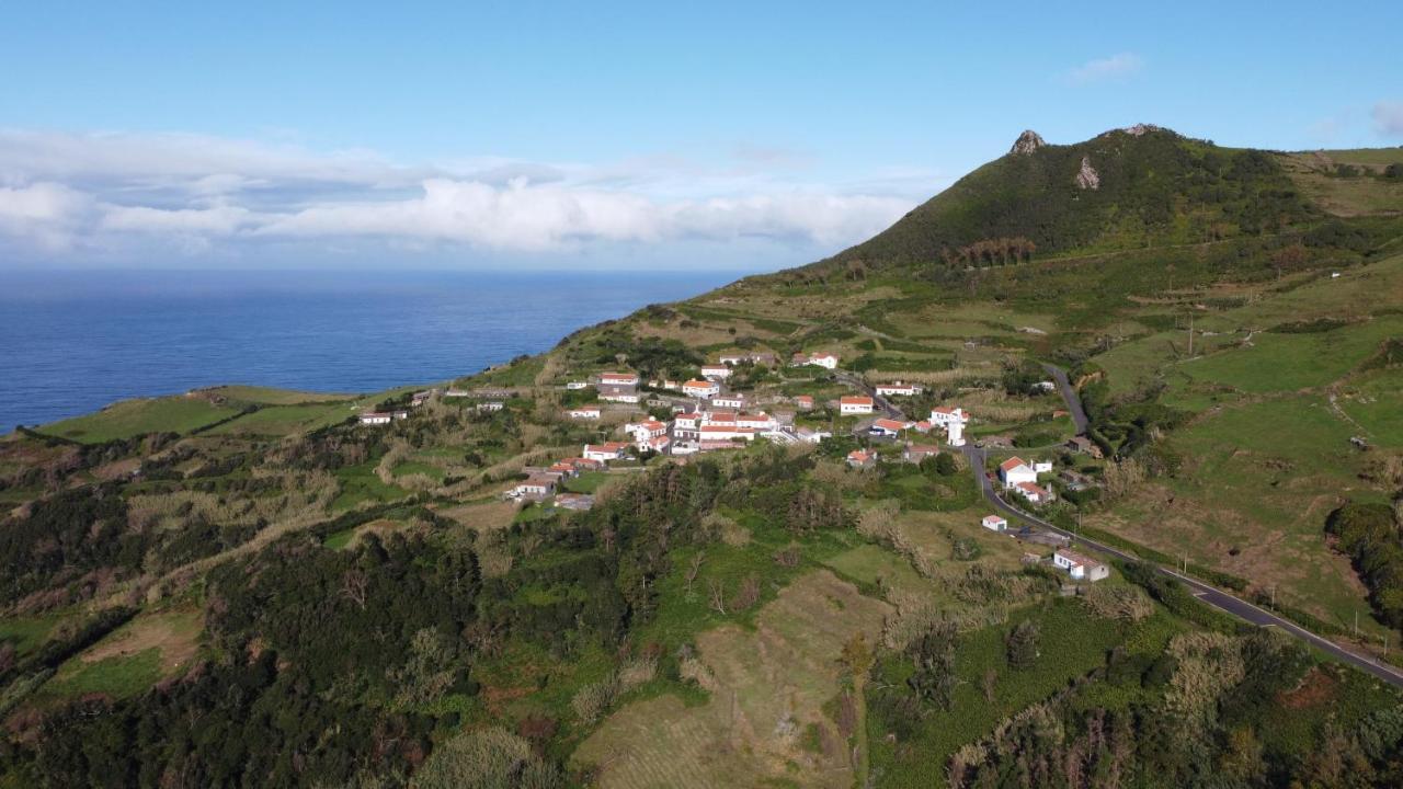 Alojamento Local M&I Lajes das Flores Buitenkant foto